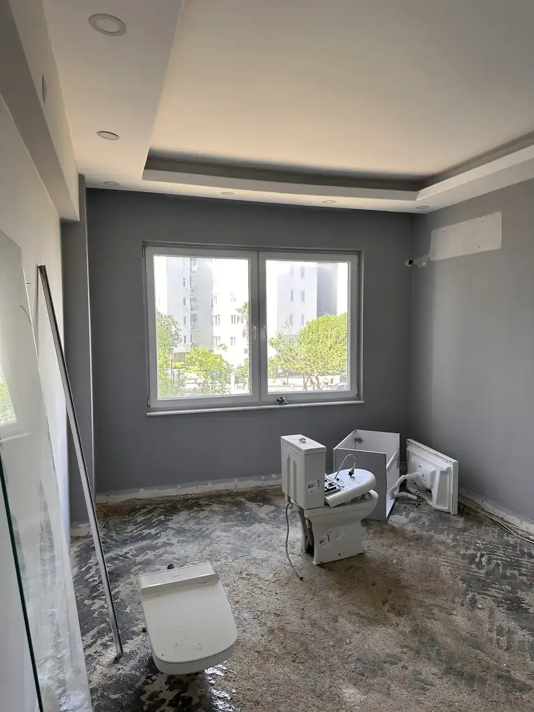 Çalışma odası — renovasyon öncesi