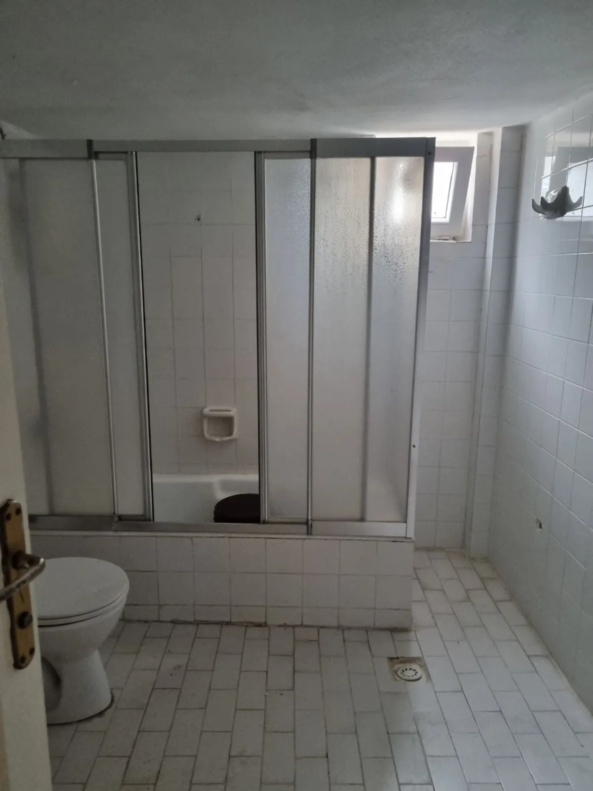 Banyo — renovasyon öncesi